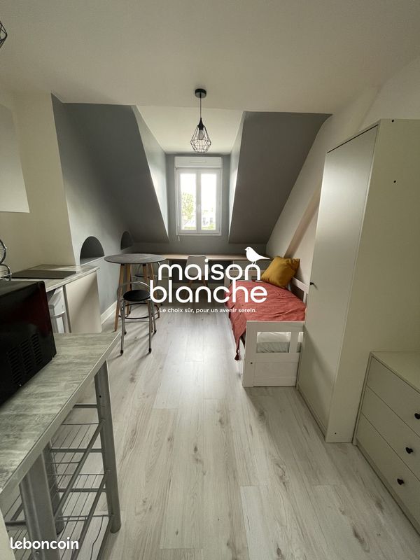 Appartement 1 pièce 15 m² · à La Riche · 15 m² · 400 €