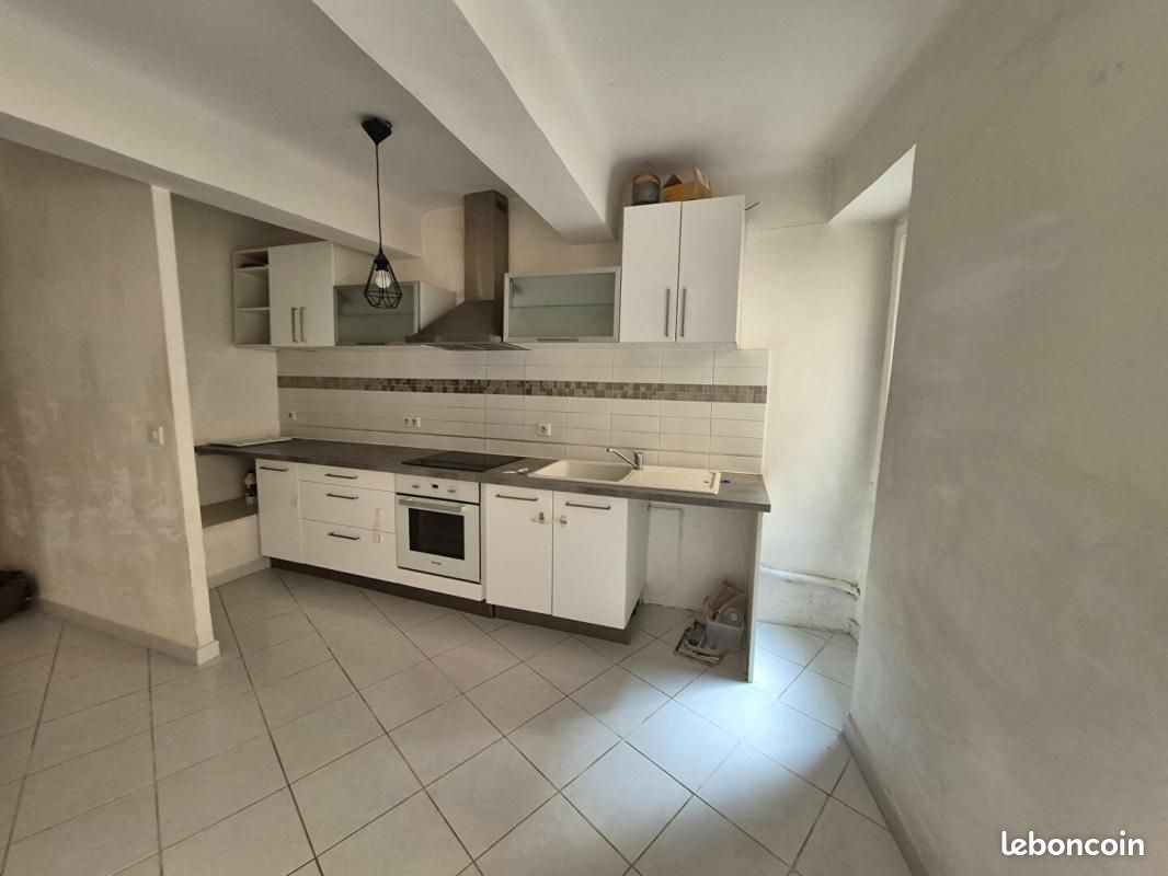 Maison 5 pièces 105 m² · à Carcès · 105 m² · 169 000 €
