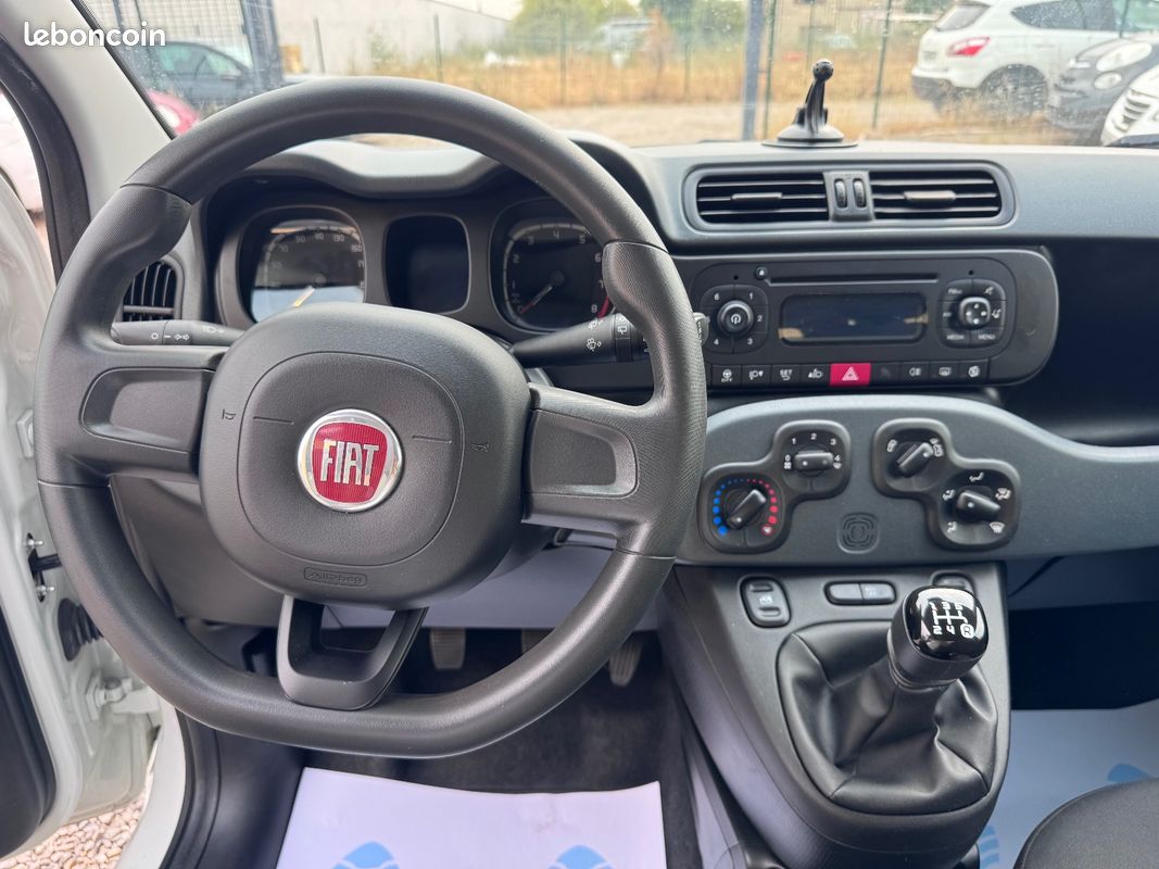 FIAT PANDA 1.2 69 ch S/S Easy CLIM (image 12)