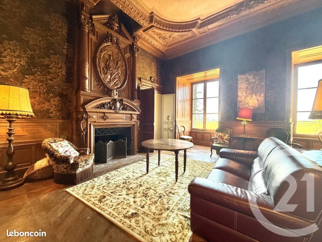 Maison 25 pièces 785 m² · à Thionne · 785 m² · 598 500 €