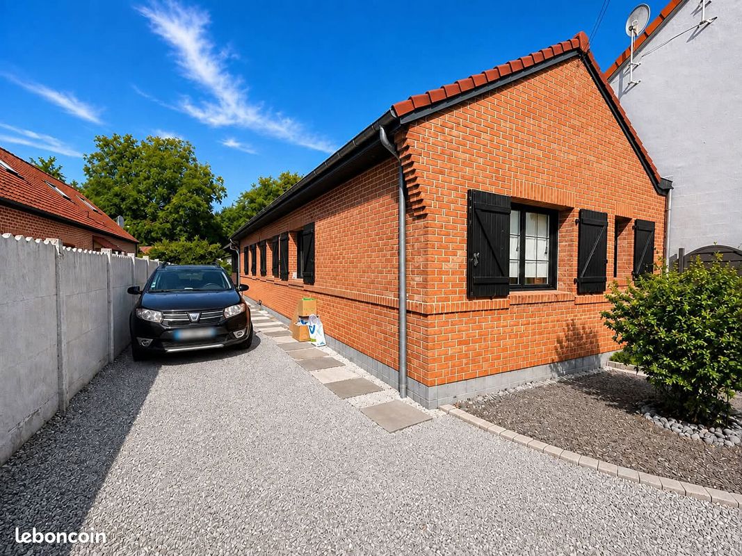 Maison 3 pièces 106 m² · à Petite-Forêt · 106 m² · 229 900 €