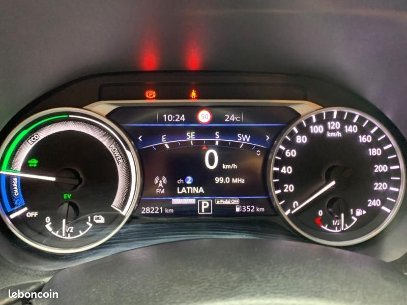 Nissan Juke 1.6 Hybrid 143ch N-Connecta 2022.5 (image 10)