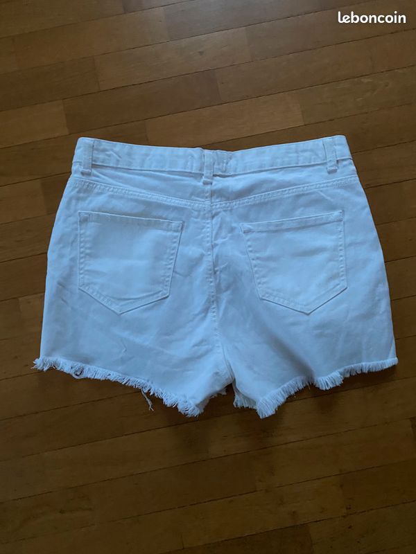 Short Blanc Neuf (image 2)