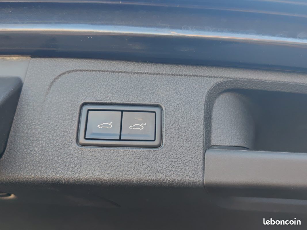 Volkswagen passat sw 2.0 tdi 150cv carat exclusive / toit ouvrant (image 17)
