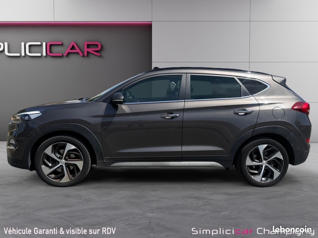 HYUNDAI TUCSON 1.7 CRDi 141 2WD DCT-7 Executive - GARANTIE 12MOIS - TOIT OUVRANT - CAMERA DE RECUL - SIEGES VENTILE (image 11)
