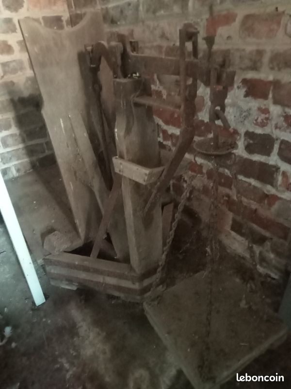 Ancienne balance de ferme (image 1)
