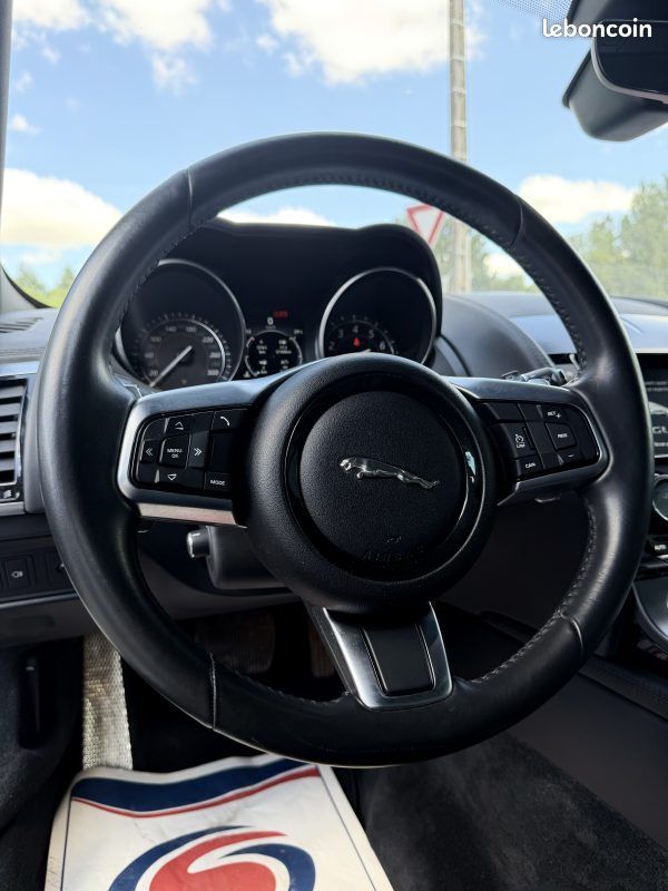 Jaguar f-type 2018 (image 15)