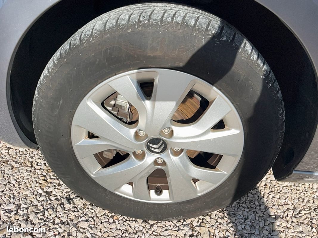 Citroën C4 Picasso (2) 110 CH BVM6 Live (image 18)