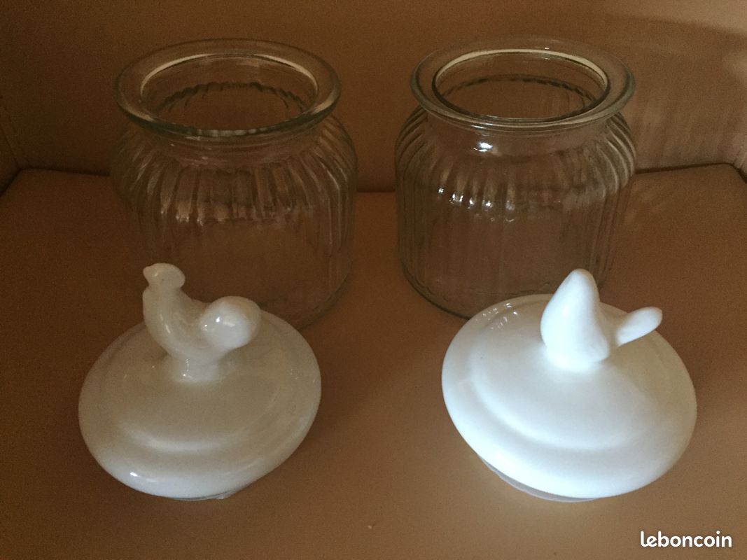 Bonbonnières en verre avec couvercle figurine coq et oiseau en céramique (image 17)