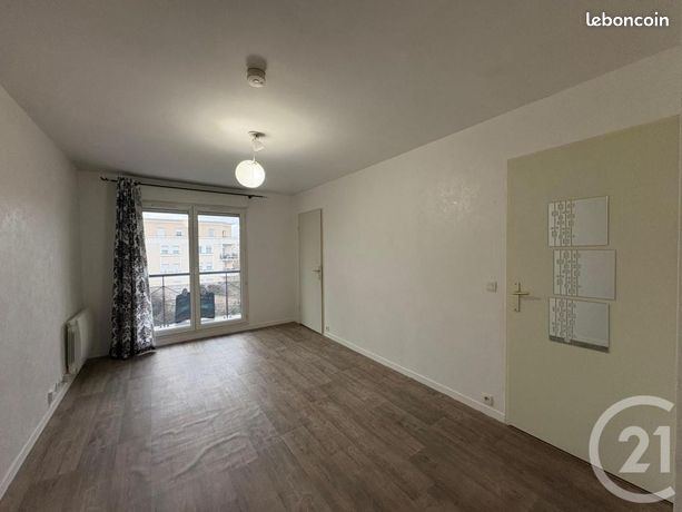 Appartement a louer moissy-cramayel - 1 pièce(s) - 26 m2 - Surfyn
