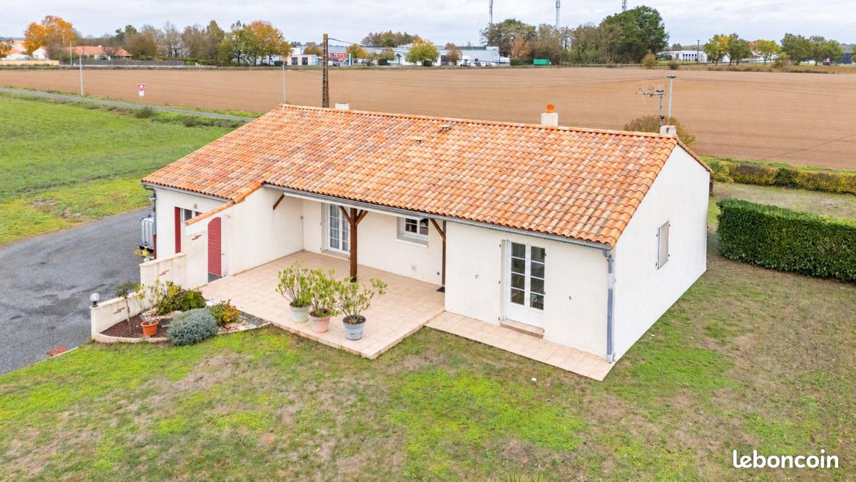 Maison 5 pièces 125 m² · à Saint-Hilaire-de-Clisson · 125 m² · 279 900 €