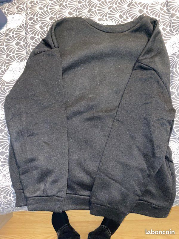 Pull noir Shein M (image 3)