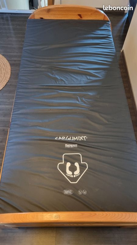 Matelas mémoire de forme 190 par 90 (image 1)
