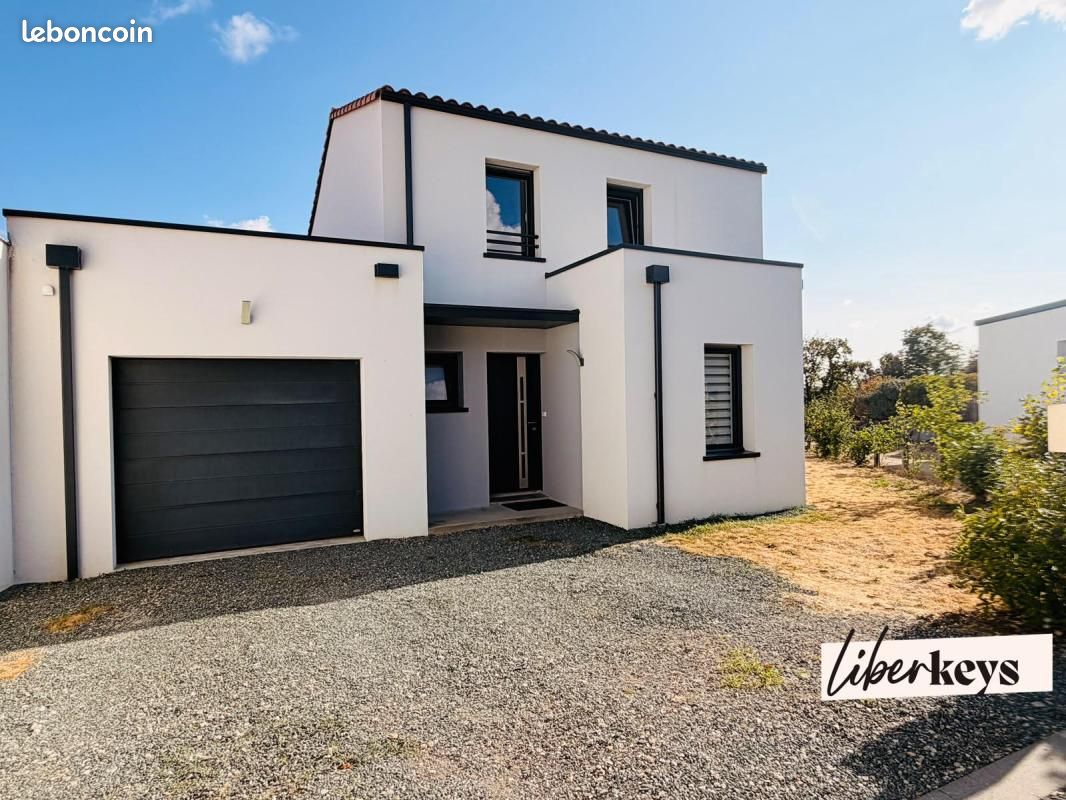 Maison 6 pièces 121 m² · à La Roche-sur-Yon · 121 m² · 369 500 €