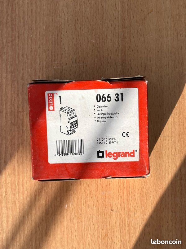 Disjoncteur Legrand (image 1)