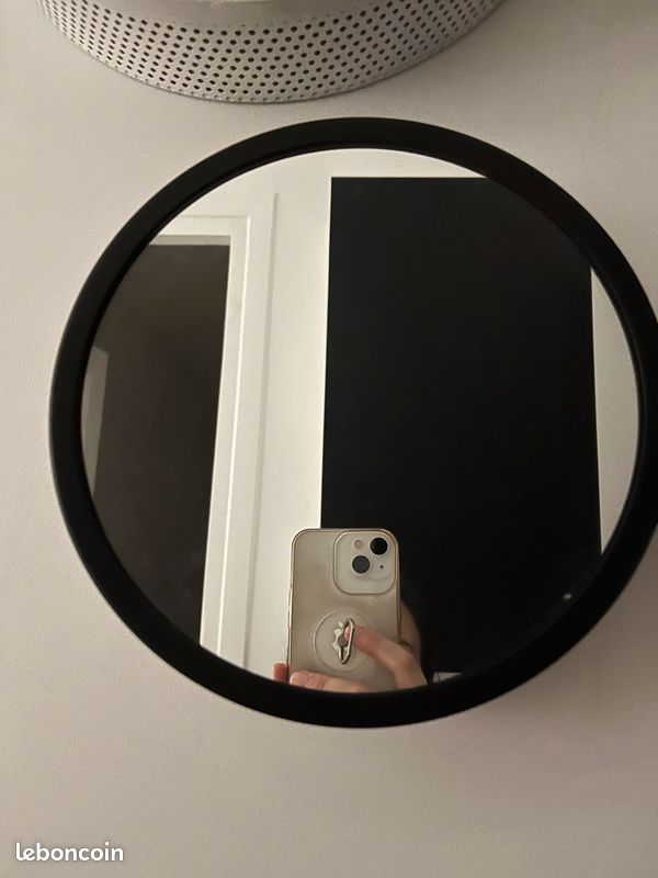 Miroir déco noir métal perforé (image 1)