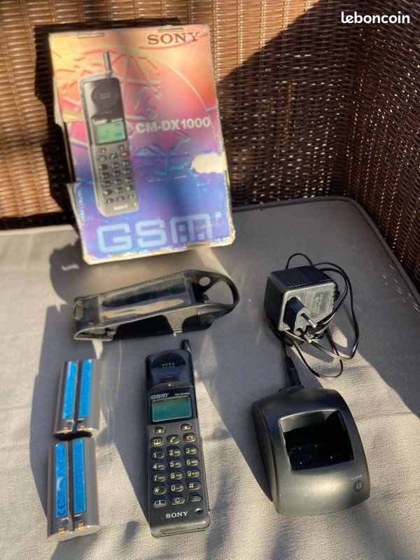 Nguyên bộ Sony CM - DX1000 MS 1970