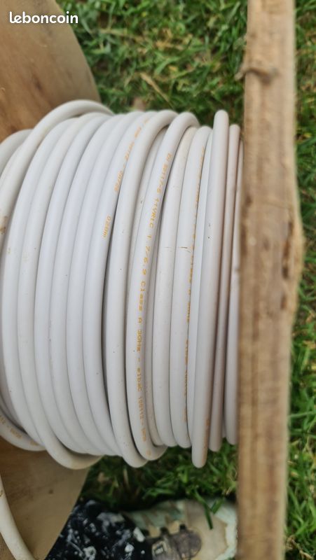 Câble coaxial TV satellite et terrestre 11VRTC (18m) (image 1)