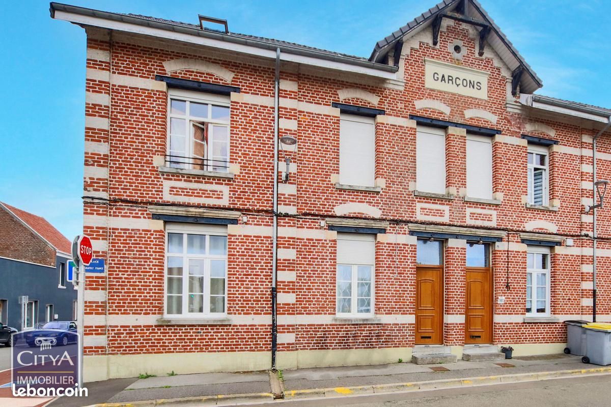 Maison 5 pièces 92 m² · à Auchel · 92 m² · 82 000 €