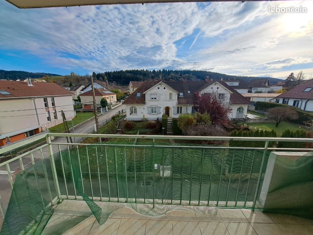 Appartement 3 pièces 68 m² · à Pontarlier · 68 m² · 990 €