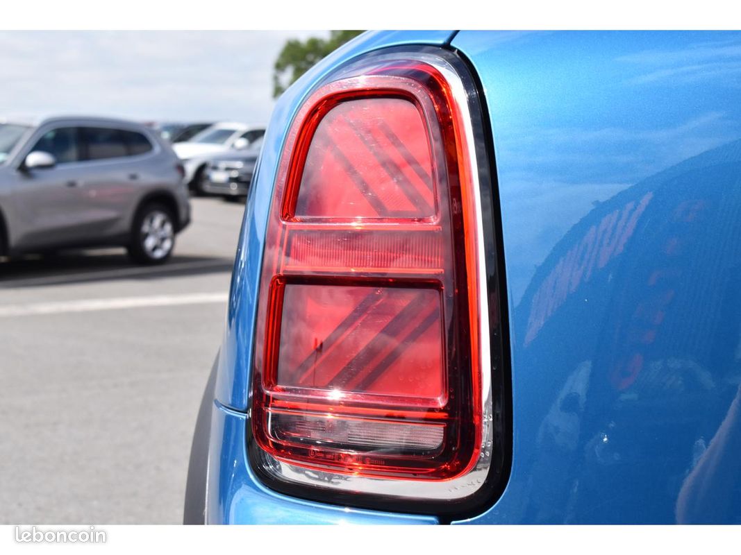 MINI COUNTRYMAN F60 LCI 136 ch BVA7 Cooper Essential (image 39)