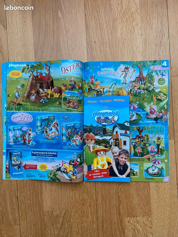 PLAYMOBIL : CATALOGUE 2005 château AVEC CATALOGUE D'ARTICLES