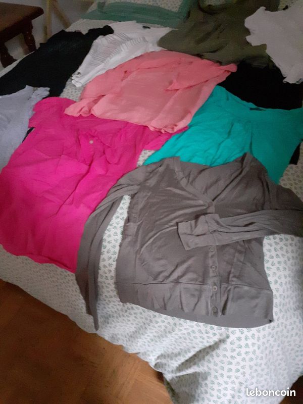 Lot de 10 vêtements femme taille S (image 1)