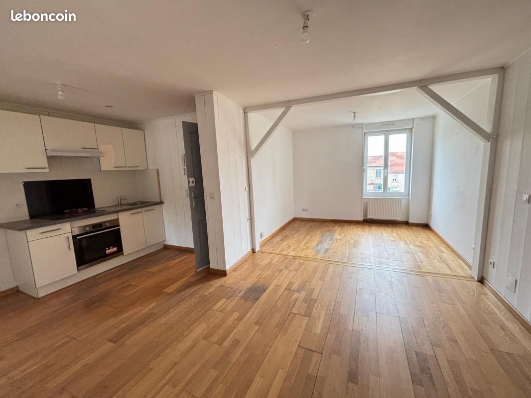 Appartement 2 pièces 47 m² · à Crézancy · 47 m² · 593 €/mois