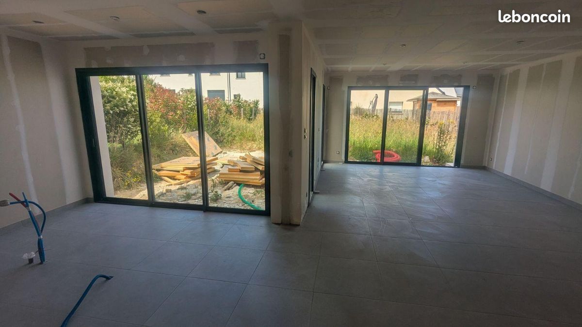 Maison 6 pièces 118 m² · à Goven · 118 m² · 359 990 €