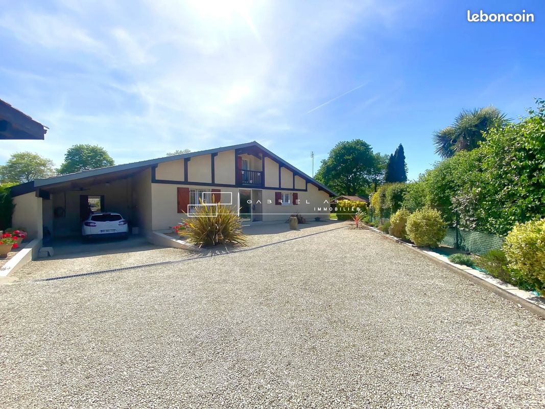Maison 5 pièces 150 m² · à Tosse · 150 m² · 744 900 €