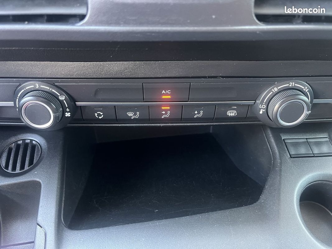Citroen BERLINGO VAN M 1000KG HDI 100 CH DRIVER + 2016 E OPTIONS (image 14)