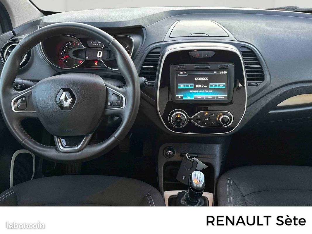 RENAULT Captur TCe 130 FAP SL Sunset (image 17)