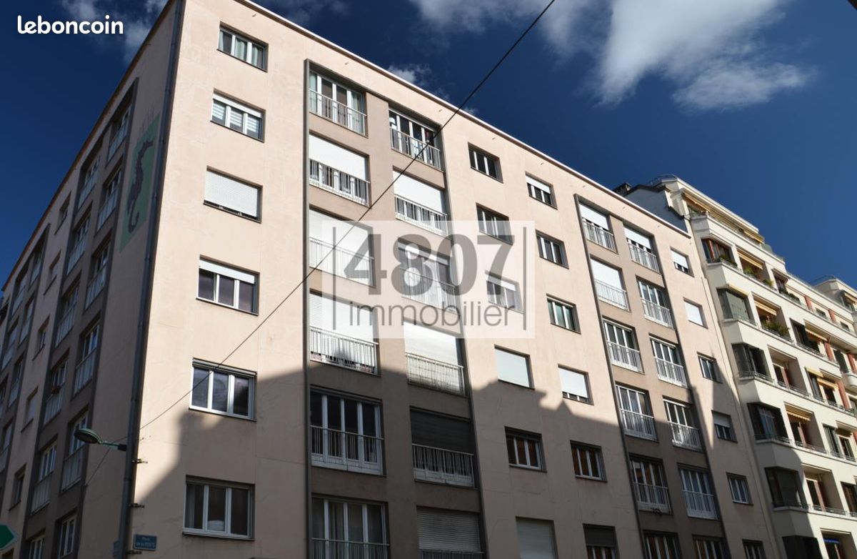 Appartement 2 pièces 57 m² · à Annecy · 57 m² · 275 000 €