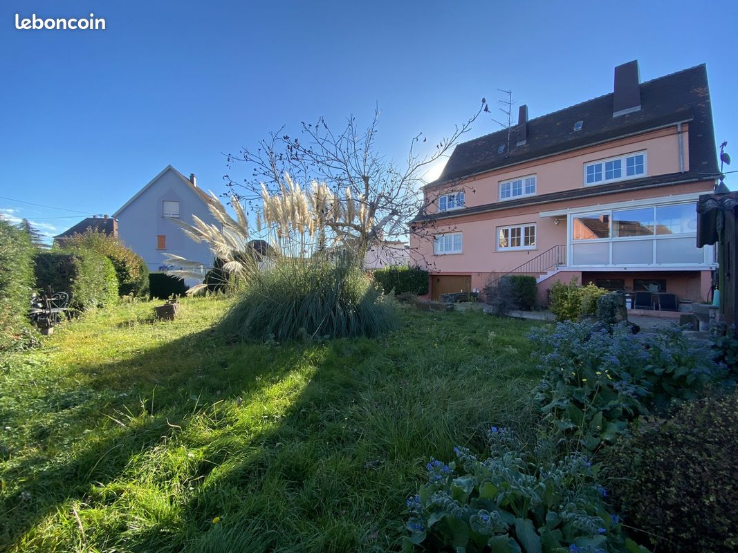 Maison 8 pièces 260 m² · à Colmar · 260 m² · 590 000 €