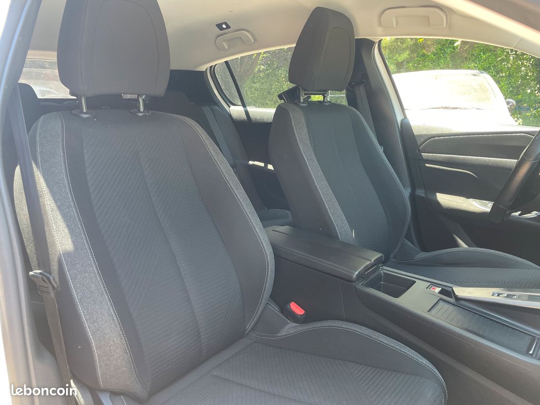 PEUGEOT 308 III (P5) 1.5 BlueHDi 16V EAT8 S&S 130 cv Boîte auto GARANTI 12 MOIS (image 3)
