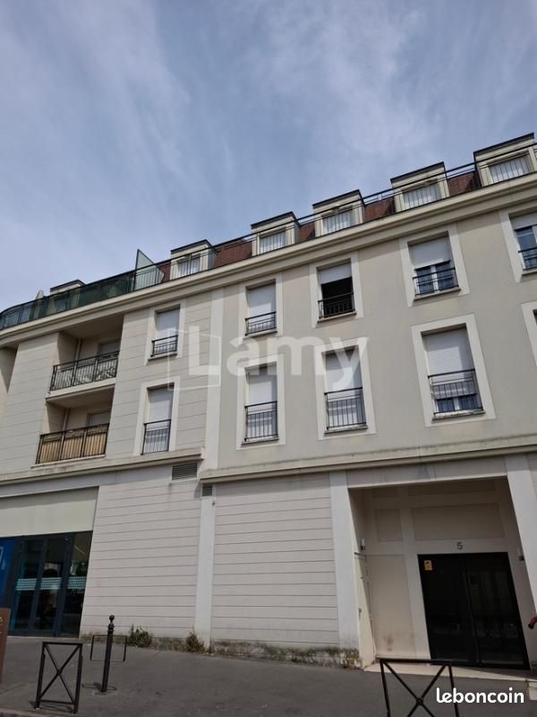 Appartement 2 pièces 54 m² · à Deuil-la-Barre · 54 m² · 942 €