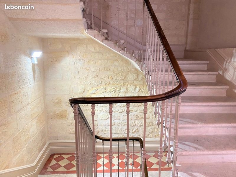 Appartement 3 pièces 79 m² - Bordeaux 33000 (image principale 0)