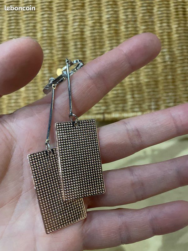 Boucle d’oreille Démon Slayer Tandjiro (image 2)