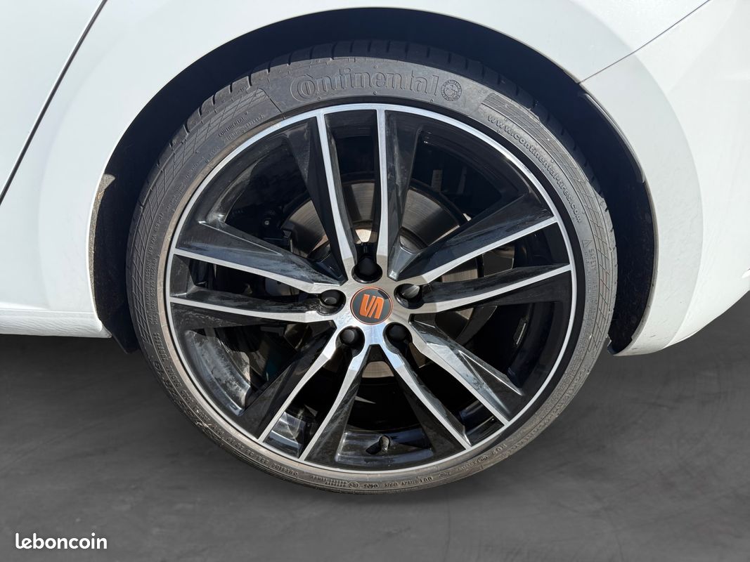 SEAT LEON 2.0 TSI 290 CUPRA CARBON EDITION DSG 290Ch Garantie 12 mois - Entretiens Seat - Toit Ouvrant - Sièges chauffant - Palette au volant - Caméra (image 16)