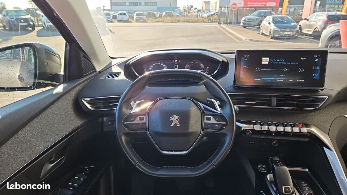 Peugeot 3008 BLUEHDI 130CH SS EAT8 ALLURE PACK (image 16)