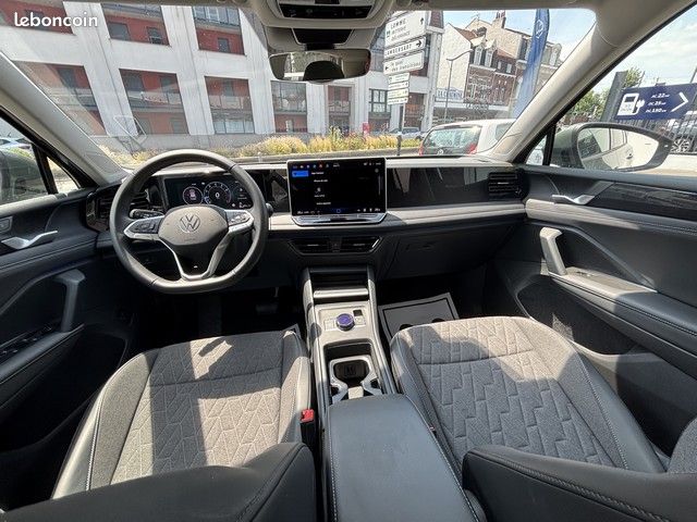 Volkswagen Tiguan NOUVEAU 1.5 ETSI 130CH DSG7 V... (image 9)