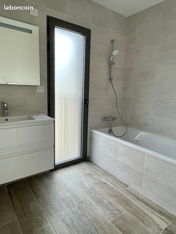 Appartement a louer niort - 6 pièce(s) - 160 m2 - Surfyn