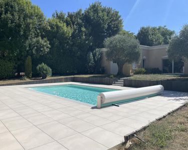 Maison 1 249 000 € - 240 m²