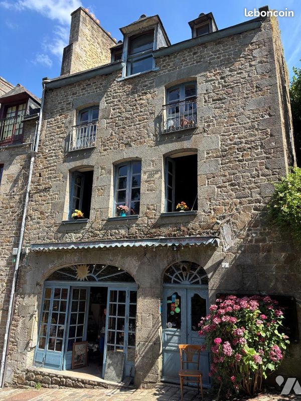 Maison 10 pièces 213 m² · à Dinan · 213 m² · 313 350 €