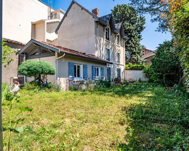 Maison 895 000 € - 145 m²