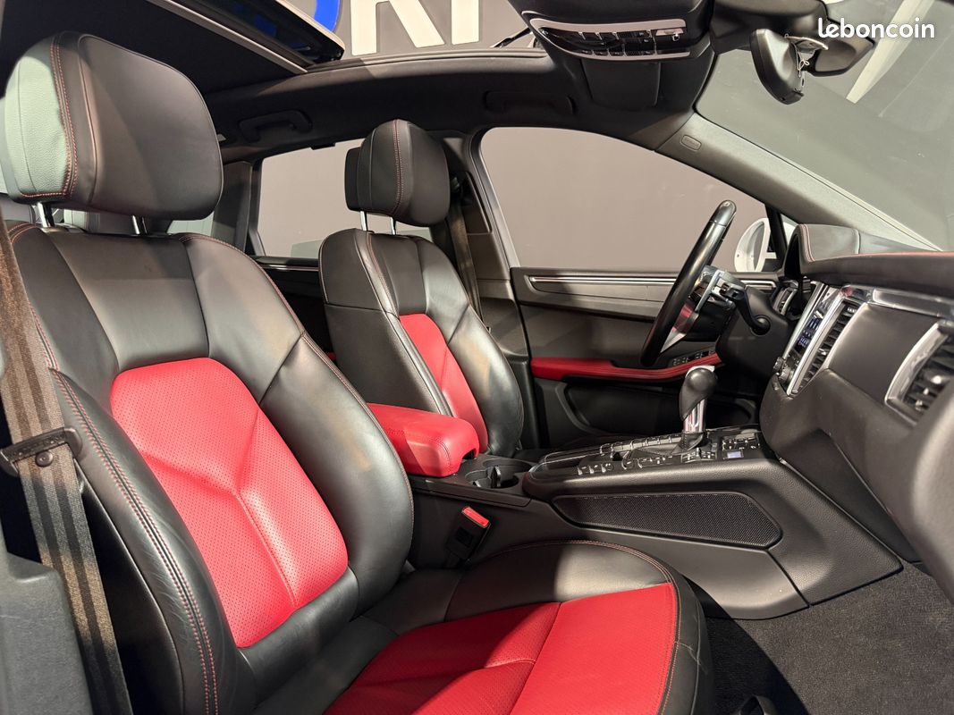 PORSCHE MACAN 2.0 250ch PDK / SUIVI COMPLET PORSCHE / TOIT OUVRANT / APPLE CARPLAY (image 22)