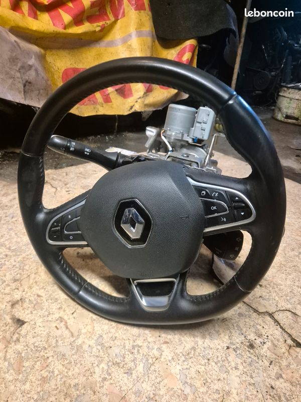 Volant Renault Megane 4 (image 1)