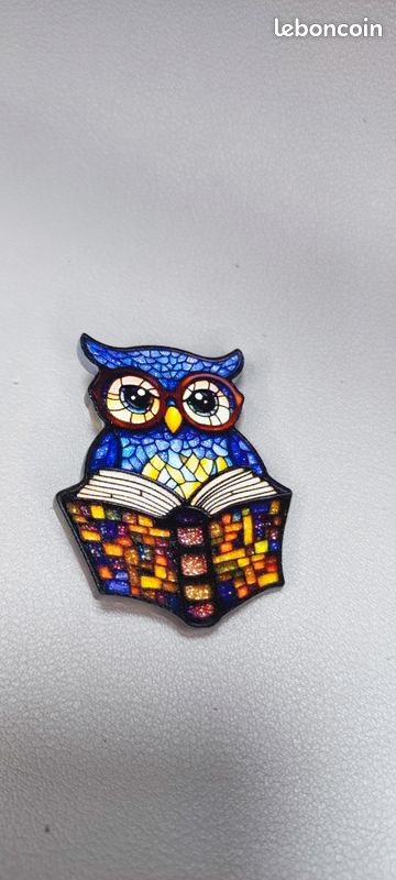 Broche Chouette Vintage En Métal Doré Et Laque Polychrome - Années 80 - Occasion
