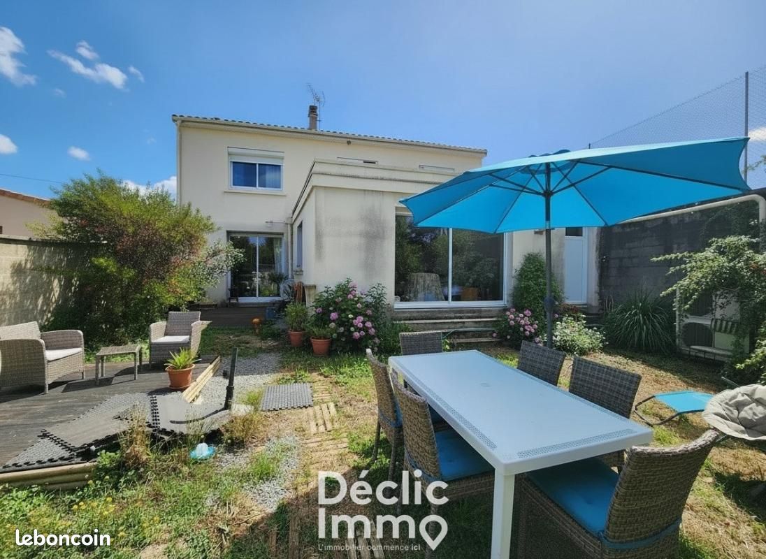 Maison 7 pièces 161 m² · à Gond-Pontouvre · 161 m² · 265 000 €