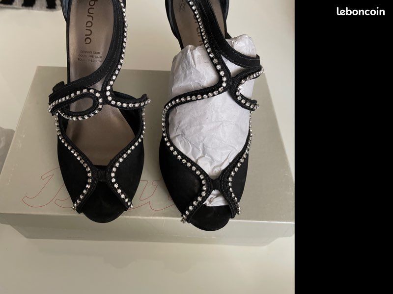 Chaussures (image 1)